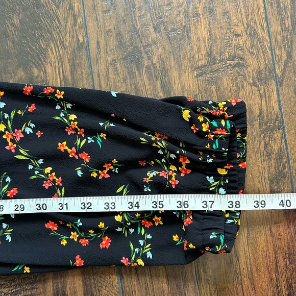 NWT Cece floral joggers with functional drawstring and pockets - size 10 - Picture 5 of 7